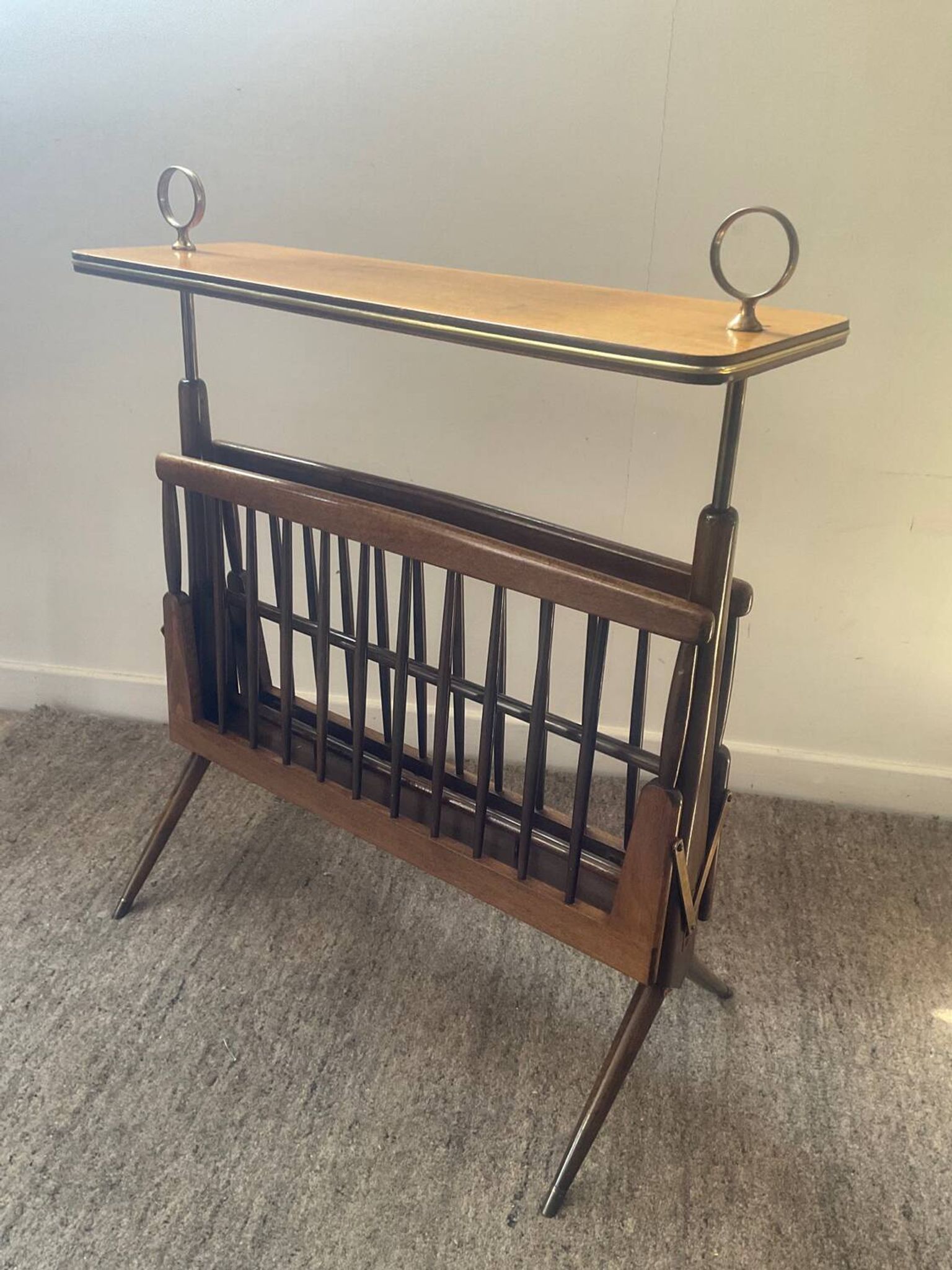 Folding magazine rack attributed to Ico Parisi-Italy from the 1950s