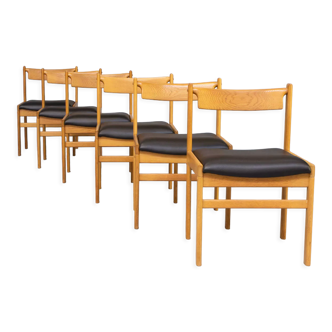 6 chaises de salle à manger noire et chêne des années 70 Bramin