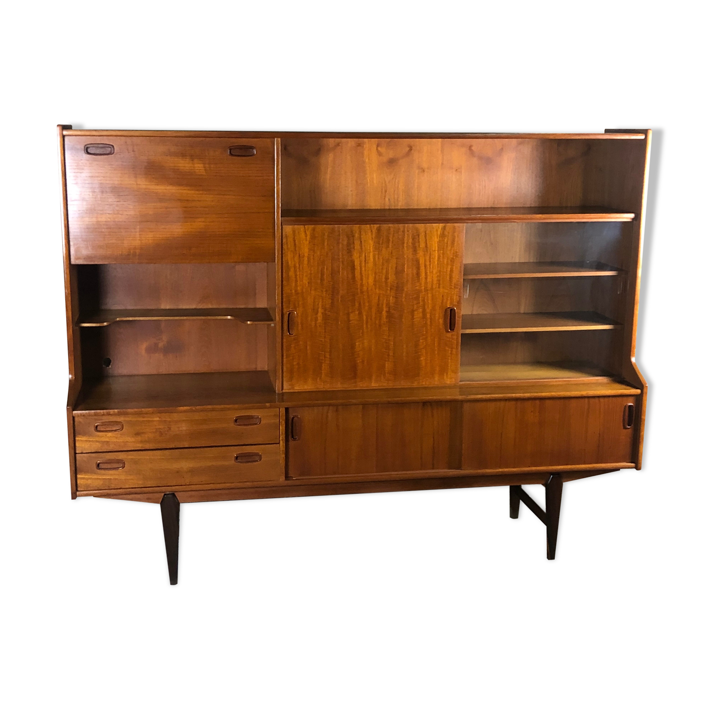 Scandinavian Mahjongg buffet distributed by Samcom 60'S