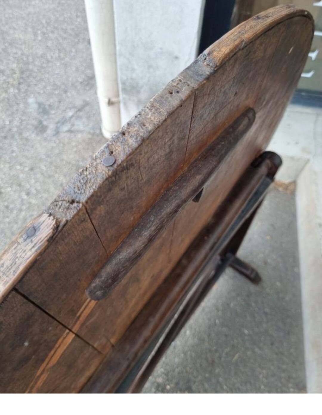 Old winegrower's table