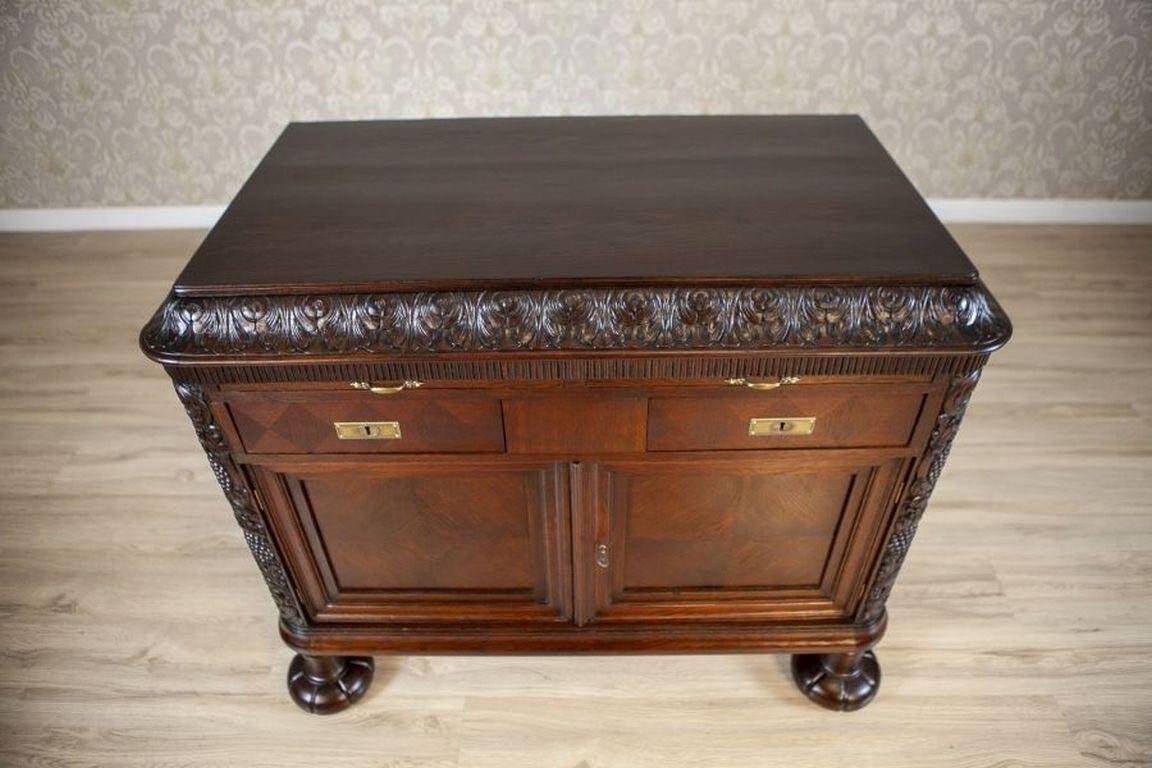 Early-20th Century Oak Commode in Brown with Drawers, 1930s
