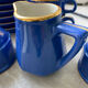 6 tasses et sous tasses et pot à lait Revoll