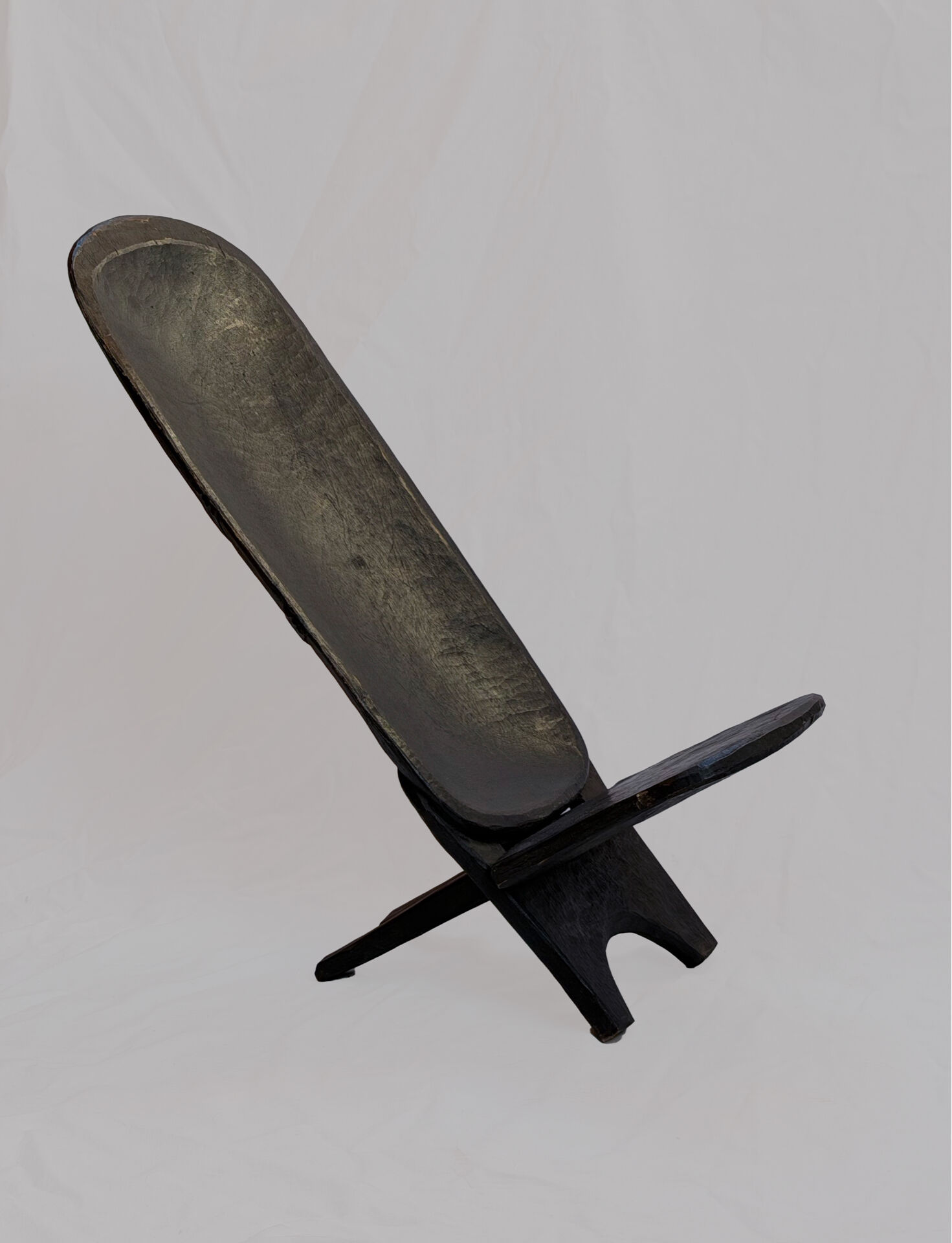 African wooden talking chair – Handmade armchair from Burkina Faso