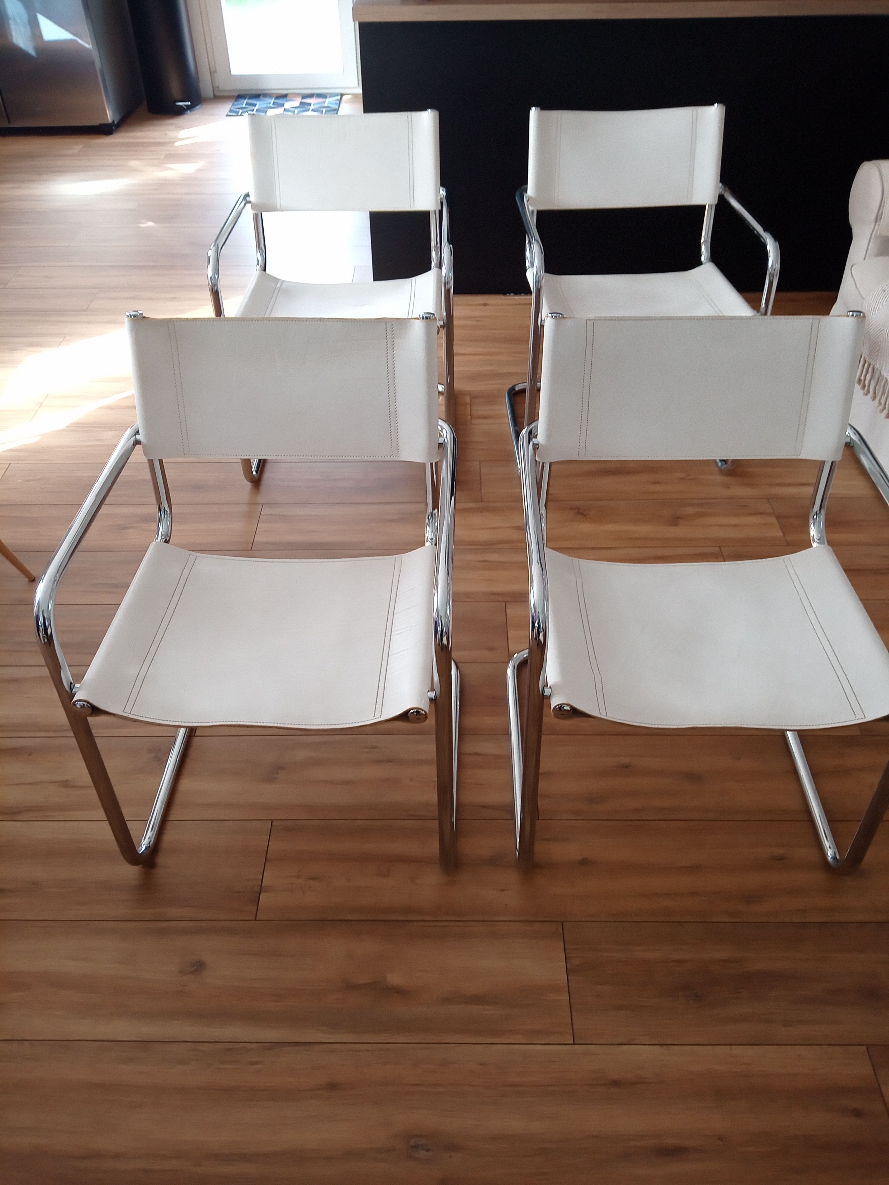 Set of 4 Cantilever Bahaus armchairs in off-white leather, chrome tubular base
