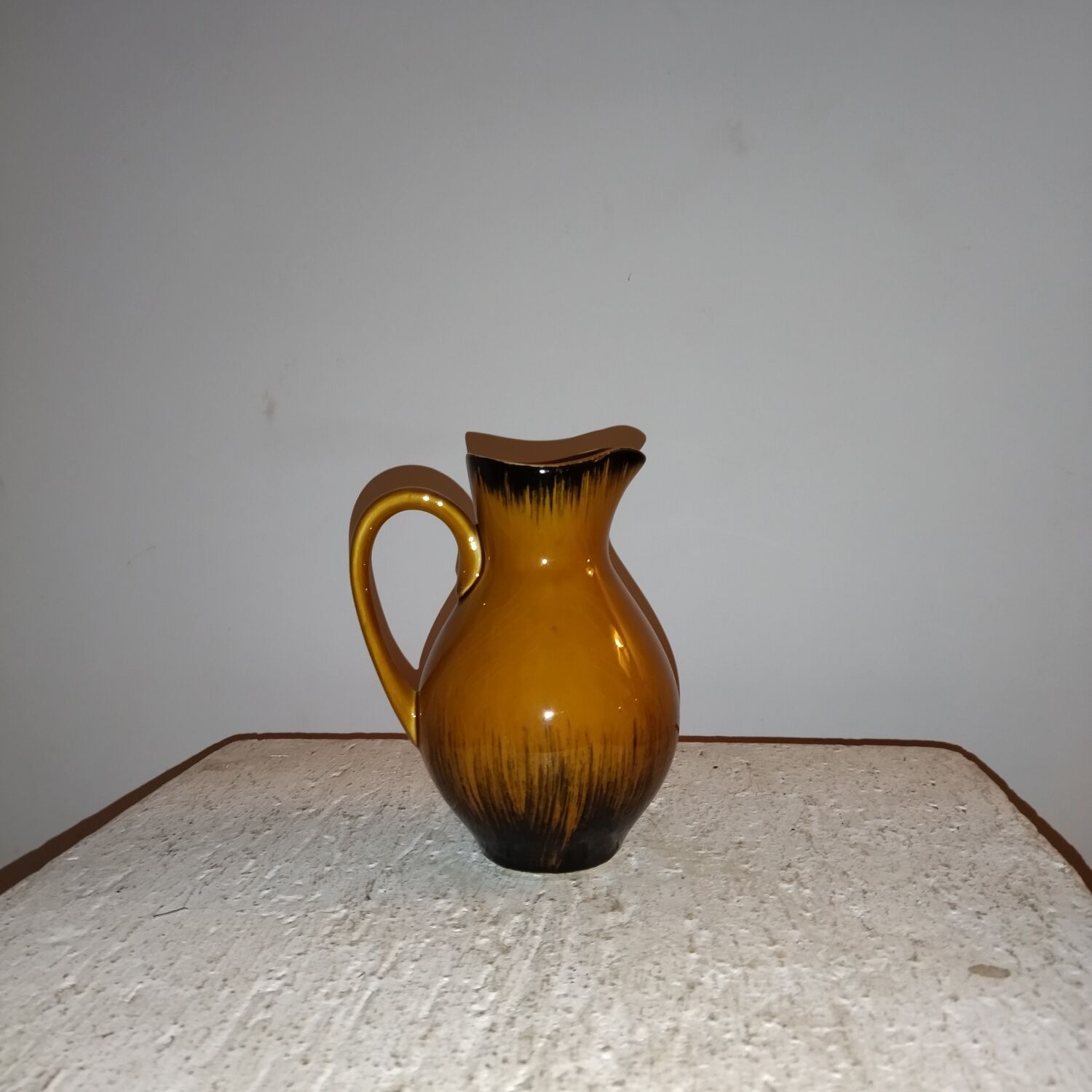 Accolay ceramic pitcher vase