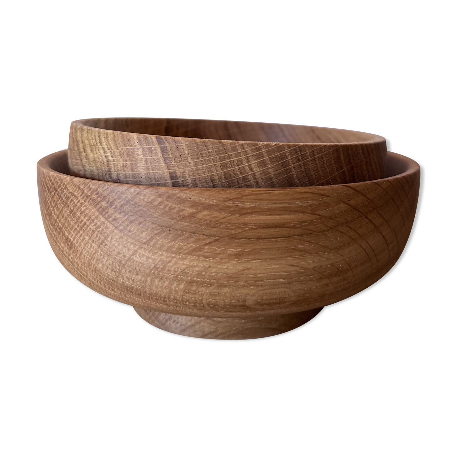 Set of 2 oak bowls