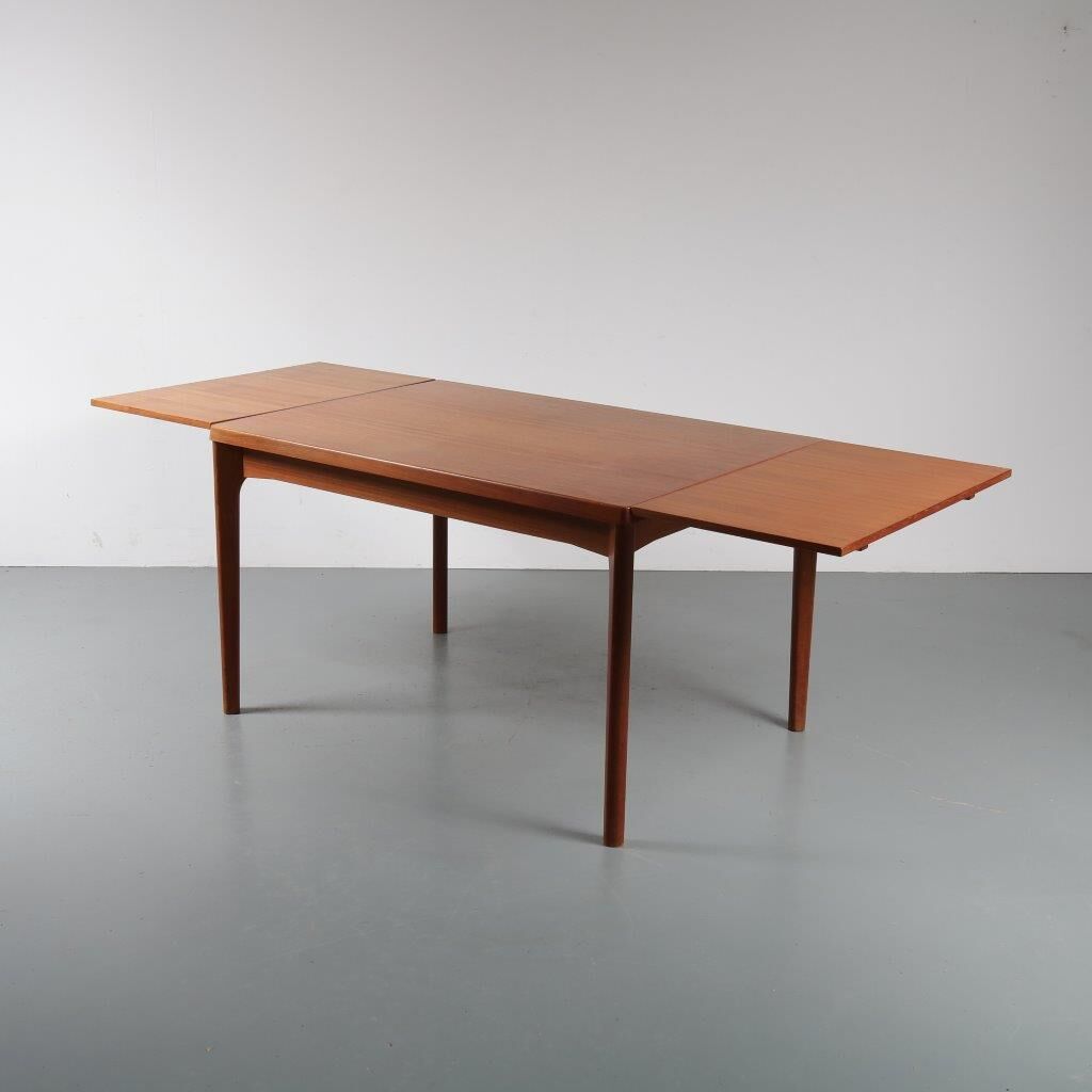 All dining room Scandinavian by Henning Kjaernulf for Vejle Stole