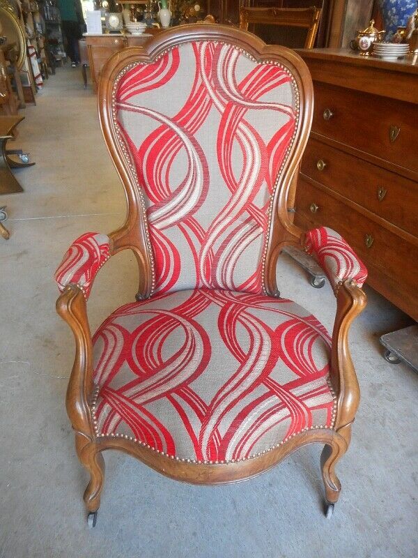 19th century Voltaire walnut armchair