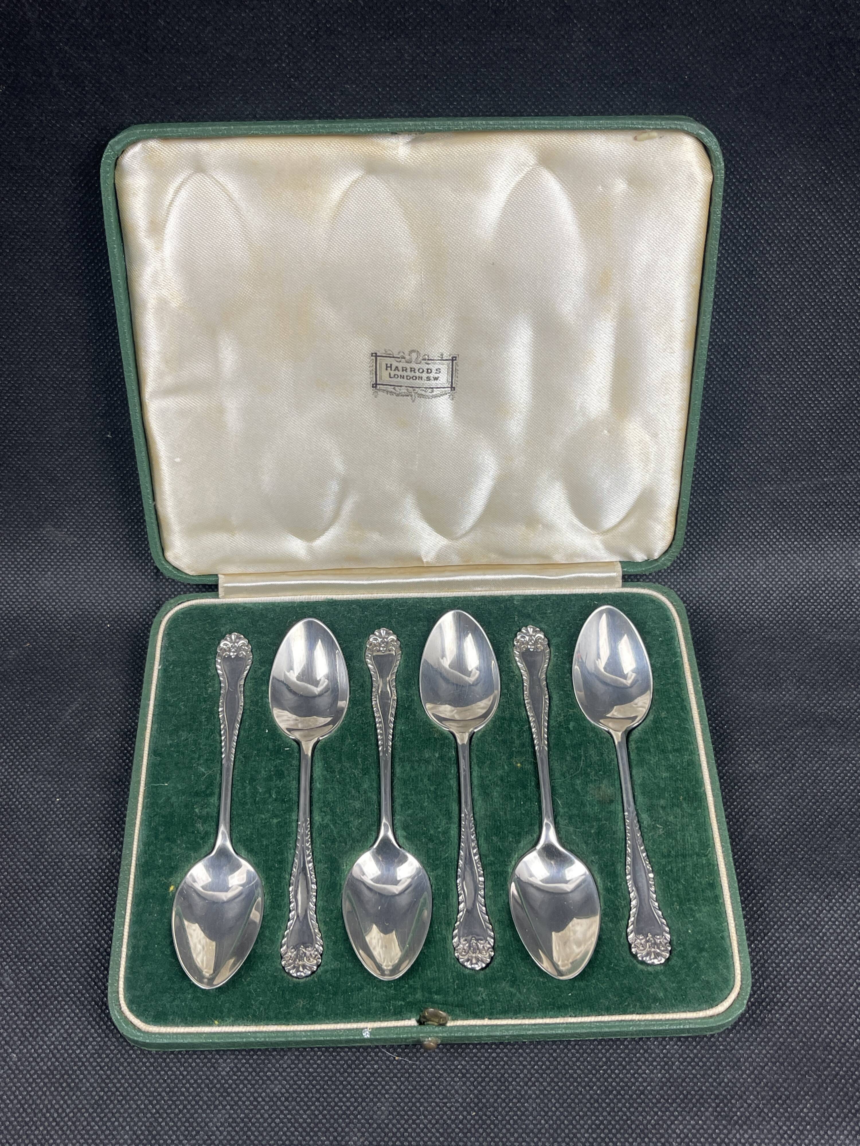 Box of 6 small spoons in solid silver Harrod's
