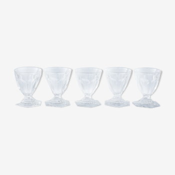 Série de 5 verres à porto en cristal de Baccarat modèle Bourbon