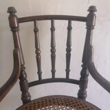 Ancien fauteuil d'enfant en bois courbé Fischel