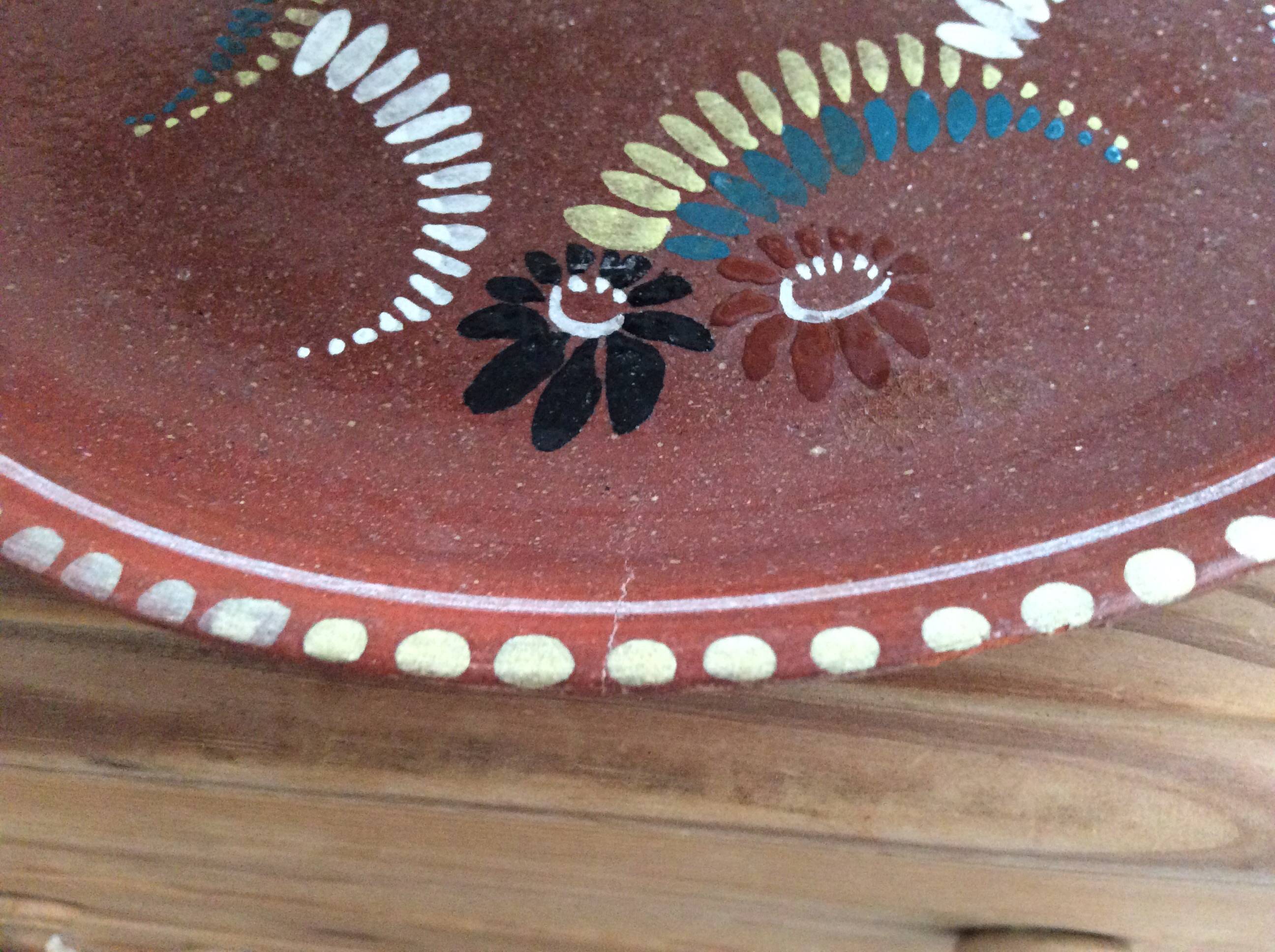 Flat terracotta plates