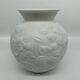 Kaiser biscuit porcelain vase