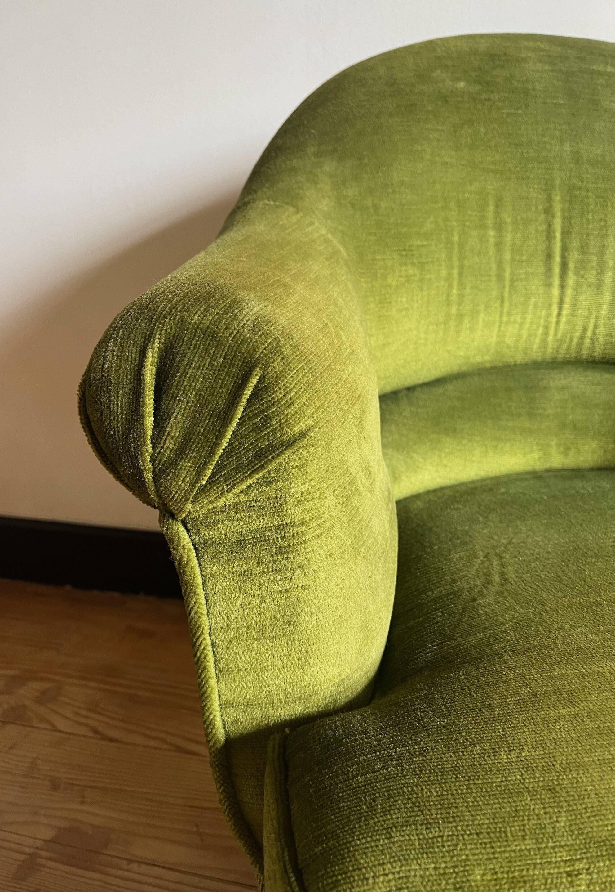 Hector toad armchair