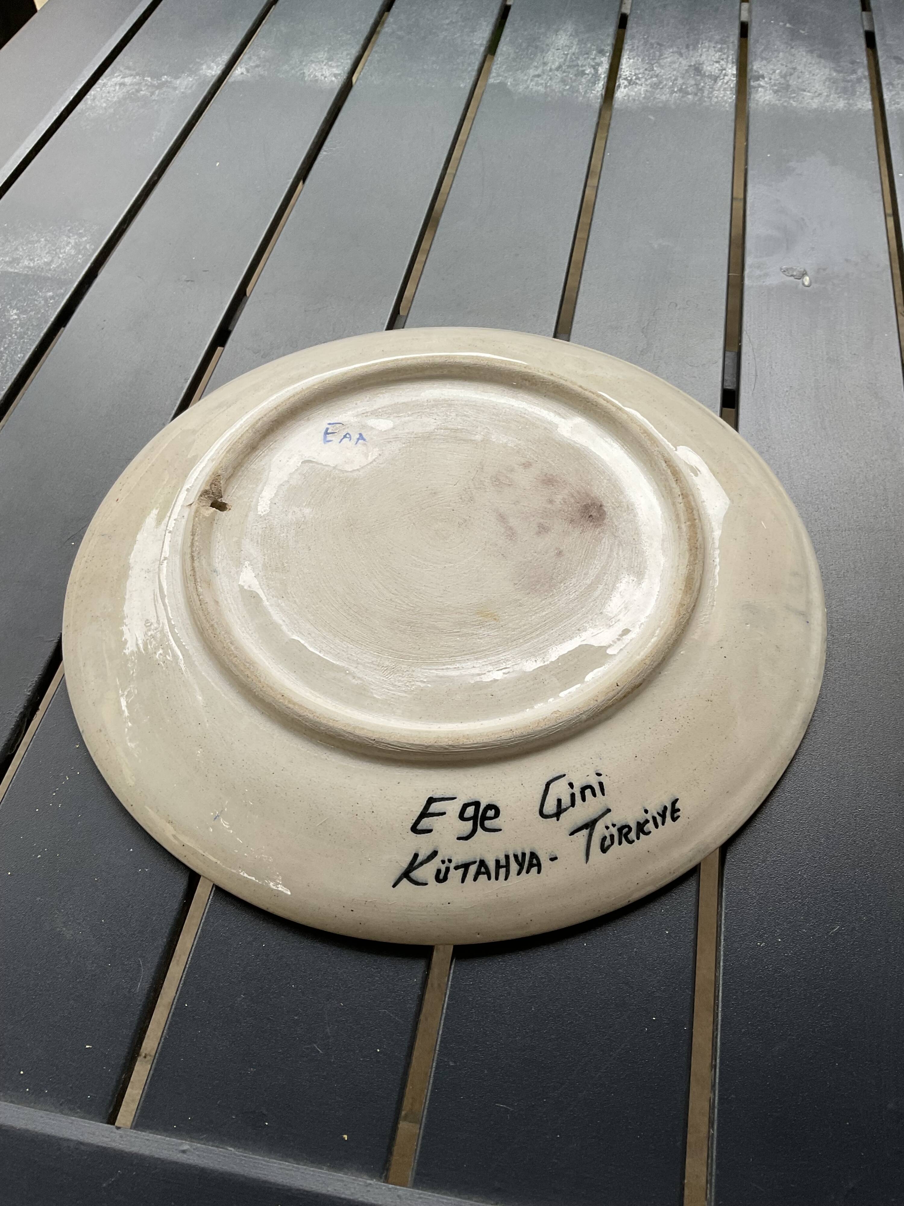 Antique plate KUTAHYA enamels