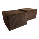 Paire de poufs cubiques en velours