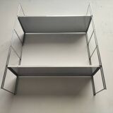 Metal string shelf