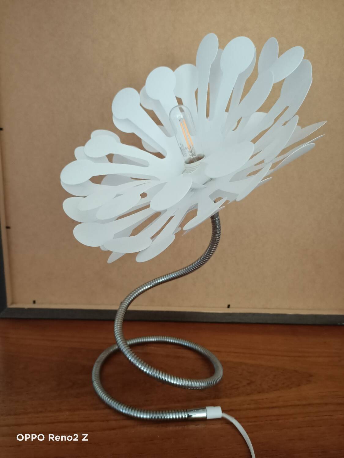 Space age style lamp