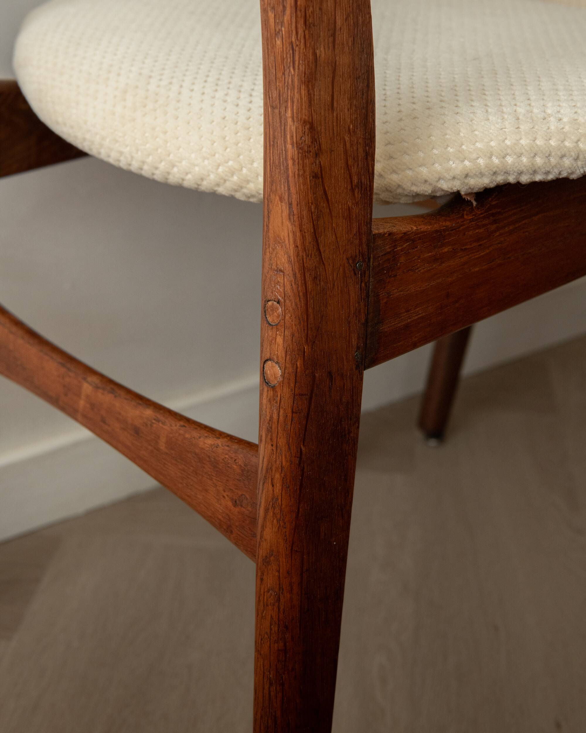 Set of 4 CH30 dining chairs by Hans J. Wegner for Carl Hansen & Søn