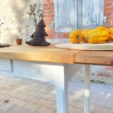 Farmhouse table