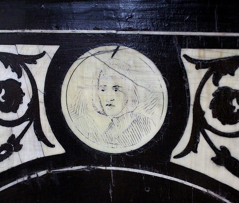 Ceremonial showcase in blackened pearwood, Napoleon III period - 1850