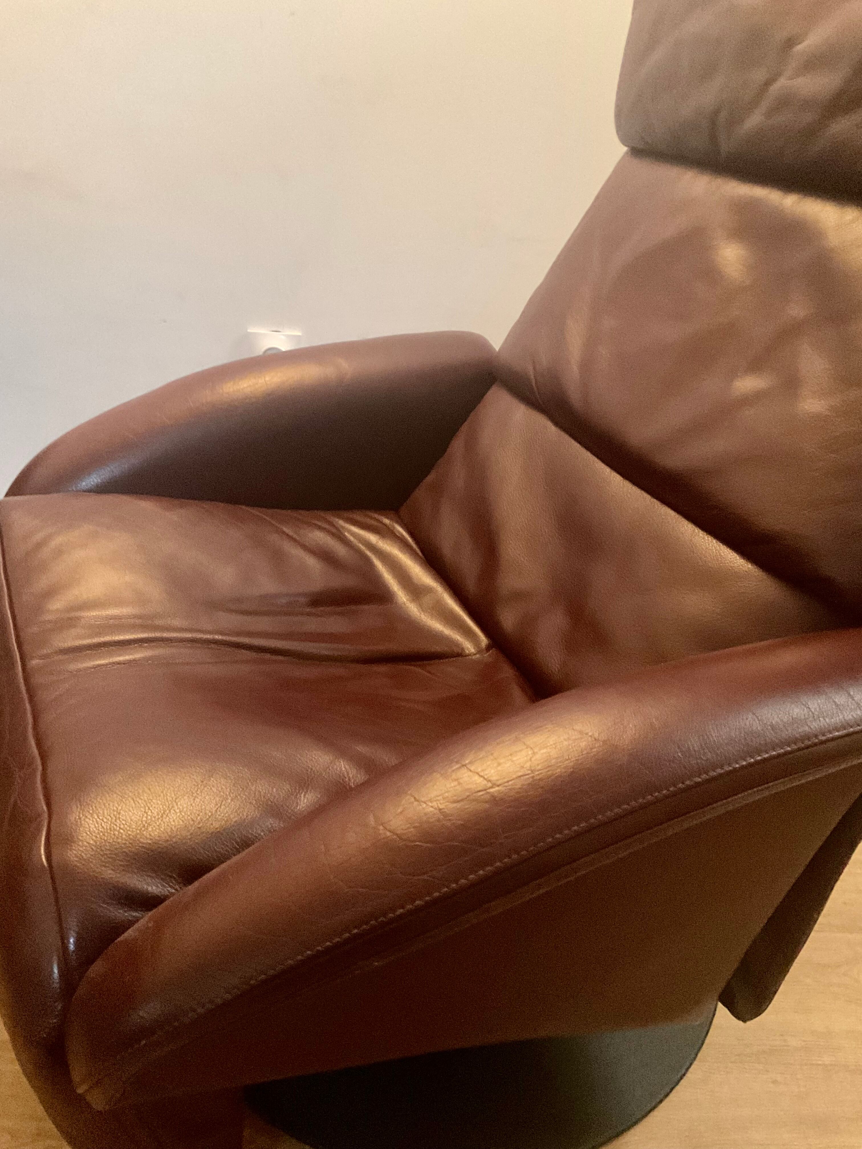 Fauteuil relax Jori des années 70 80 en cuir