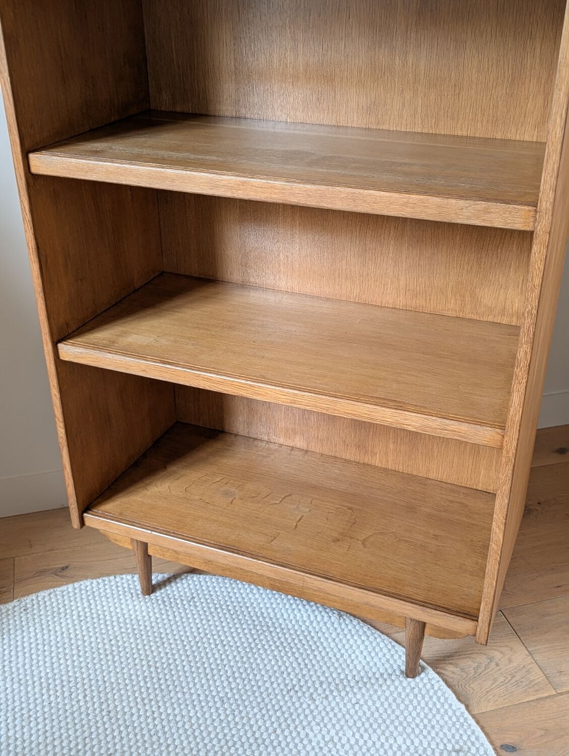 Vintage Danish Scandinavian design bookshelf.