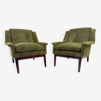 Mid-Century Modern Pair of Italian Armchairs, Green Velvet, 1960s