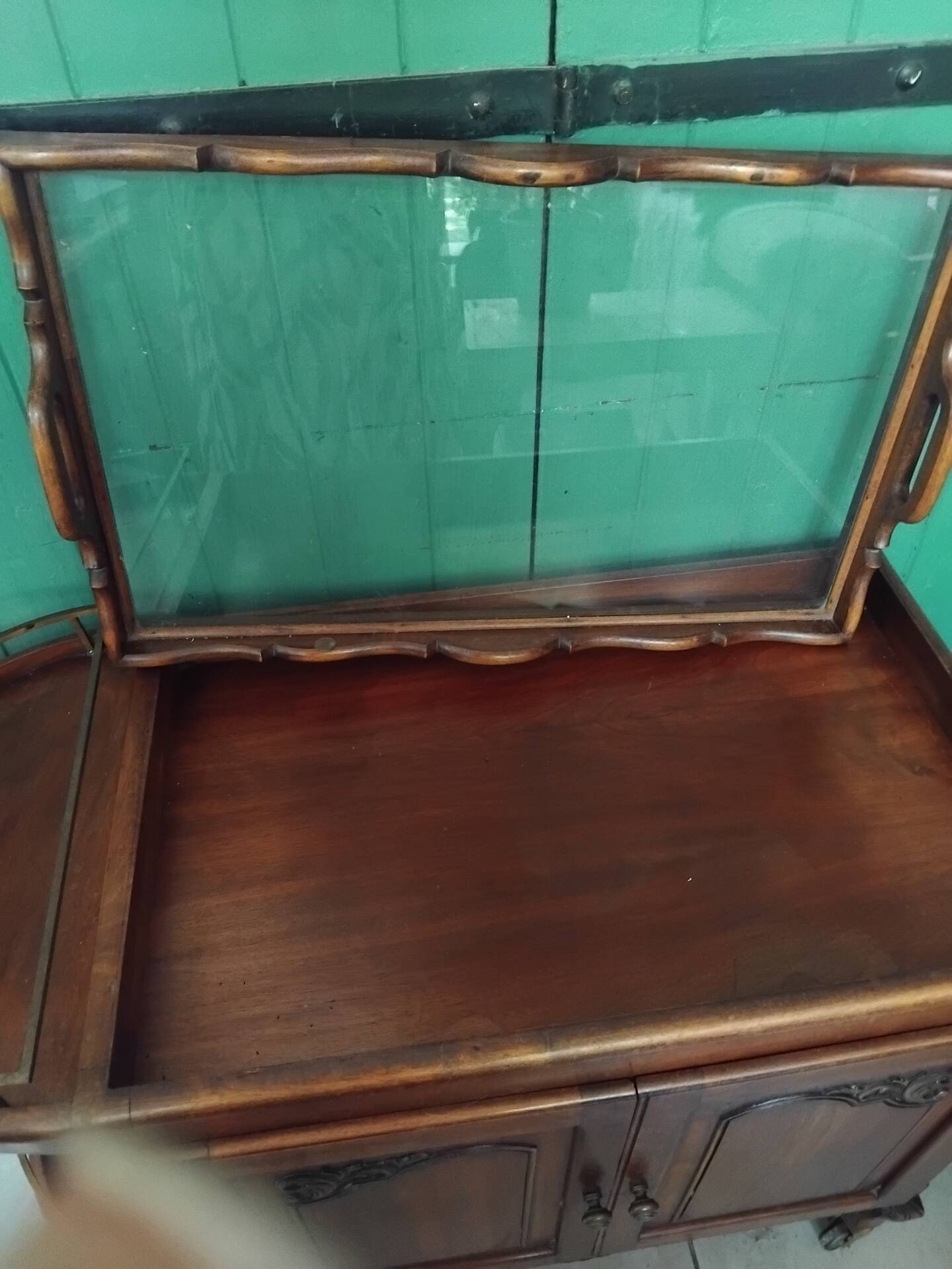 Trolly bar