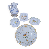Set of 5 Moustiers porcelain pieces in perfect condition