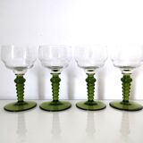 Set of 4 crystal glasses with green foot