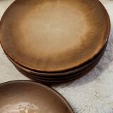 Ensemble de 7 assiettes en grès Vintage