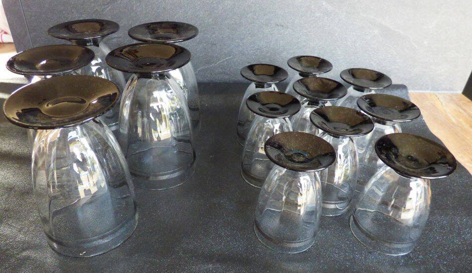 2 series of vintage glasses with black stems from the 1930s.