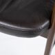 Fauteuil en bois de rose et cuir noir design danois
