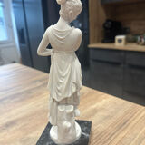 Statuette