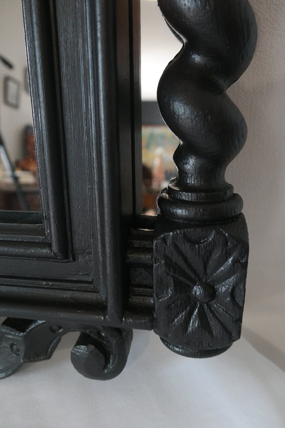 Mirror Louis XIII black wood 38 X 60