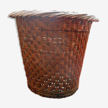 Wicker basket