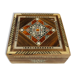 Jewelry box in wooden marquetry