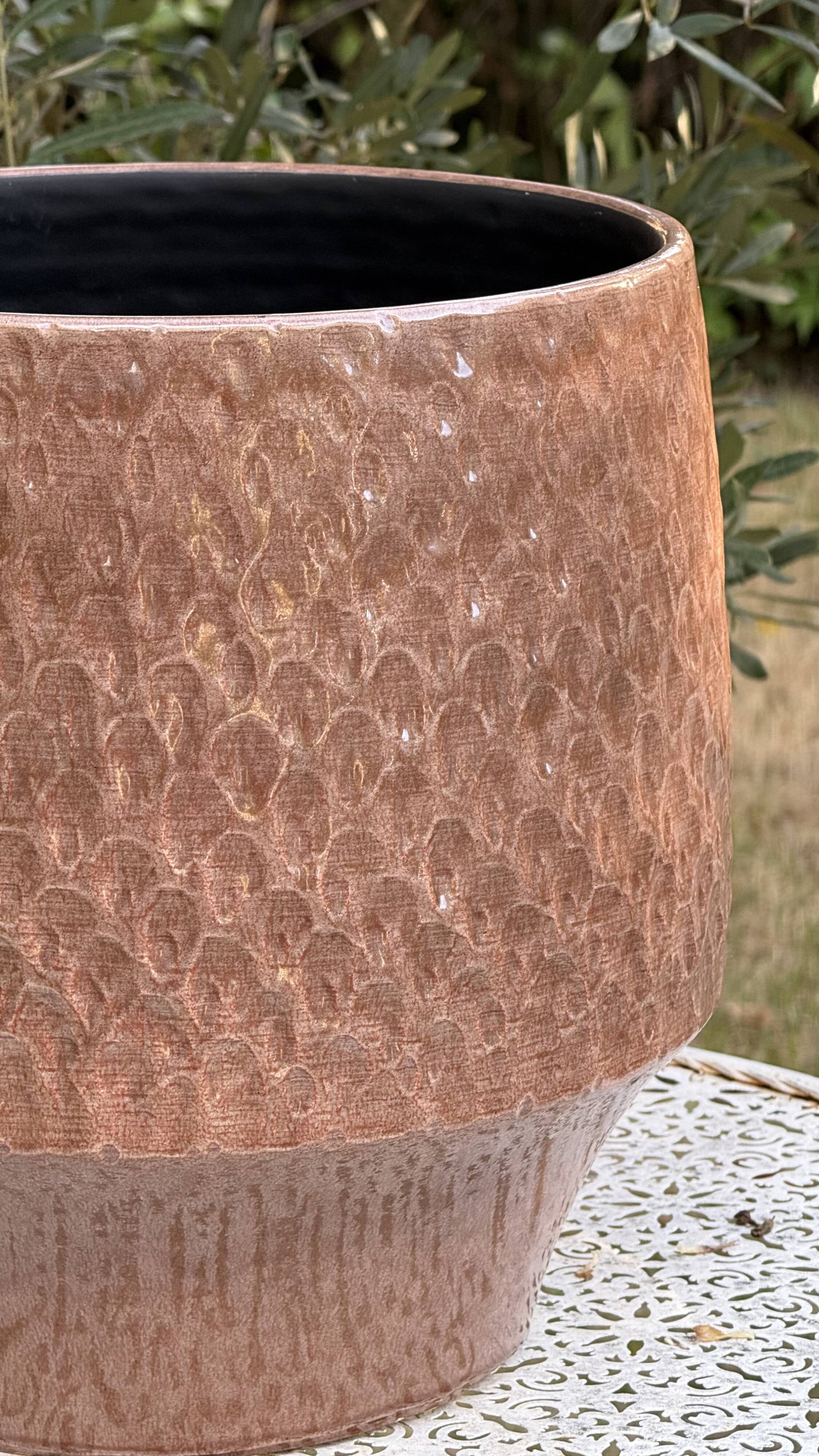 Ceramic vase