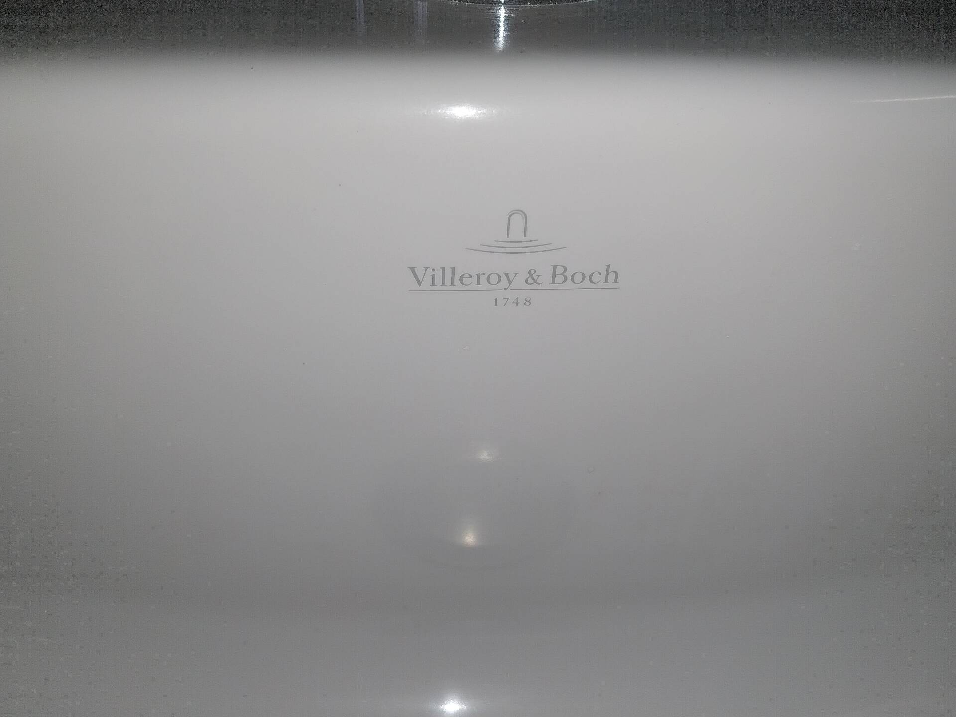 Bathroom furniture and column set Villeroy & Boch
