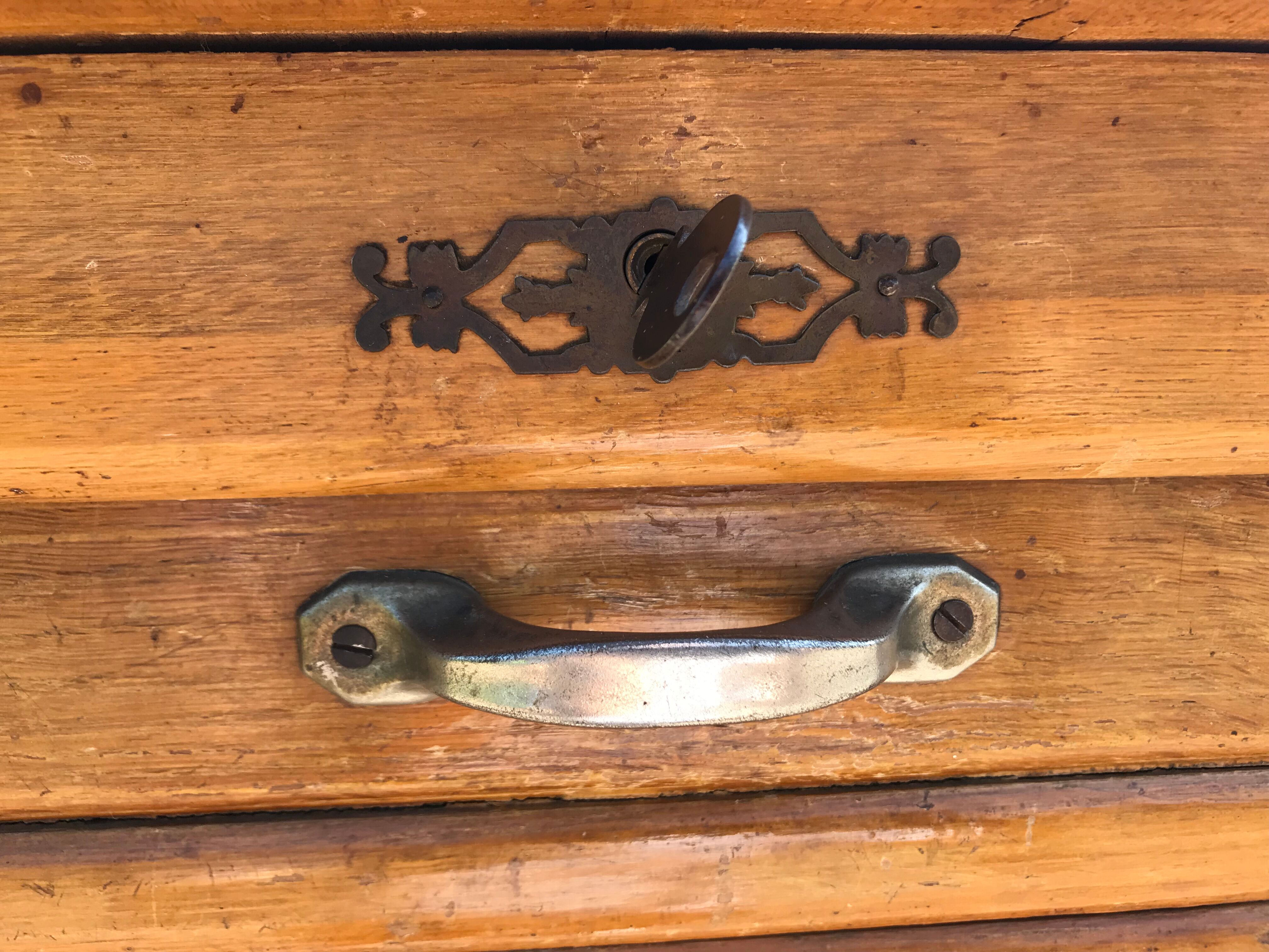 Notary furniture cabinet with curtains