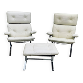 Pair of Armchairs and Ottoman, "Joker" Model, Large Leather Model