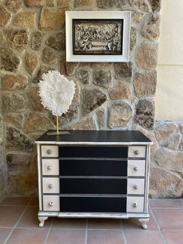 Classic chest of drawers Finally