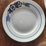 Service of 34 Pieces Wolves Mill and Orchies Hamage France 50s-60s