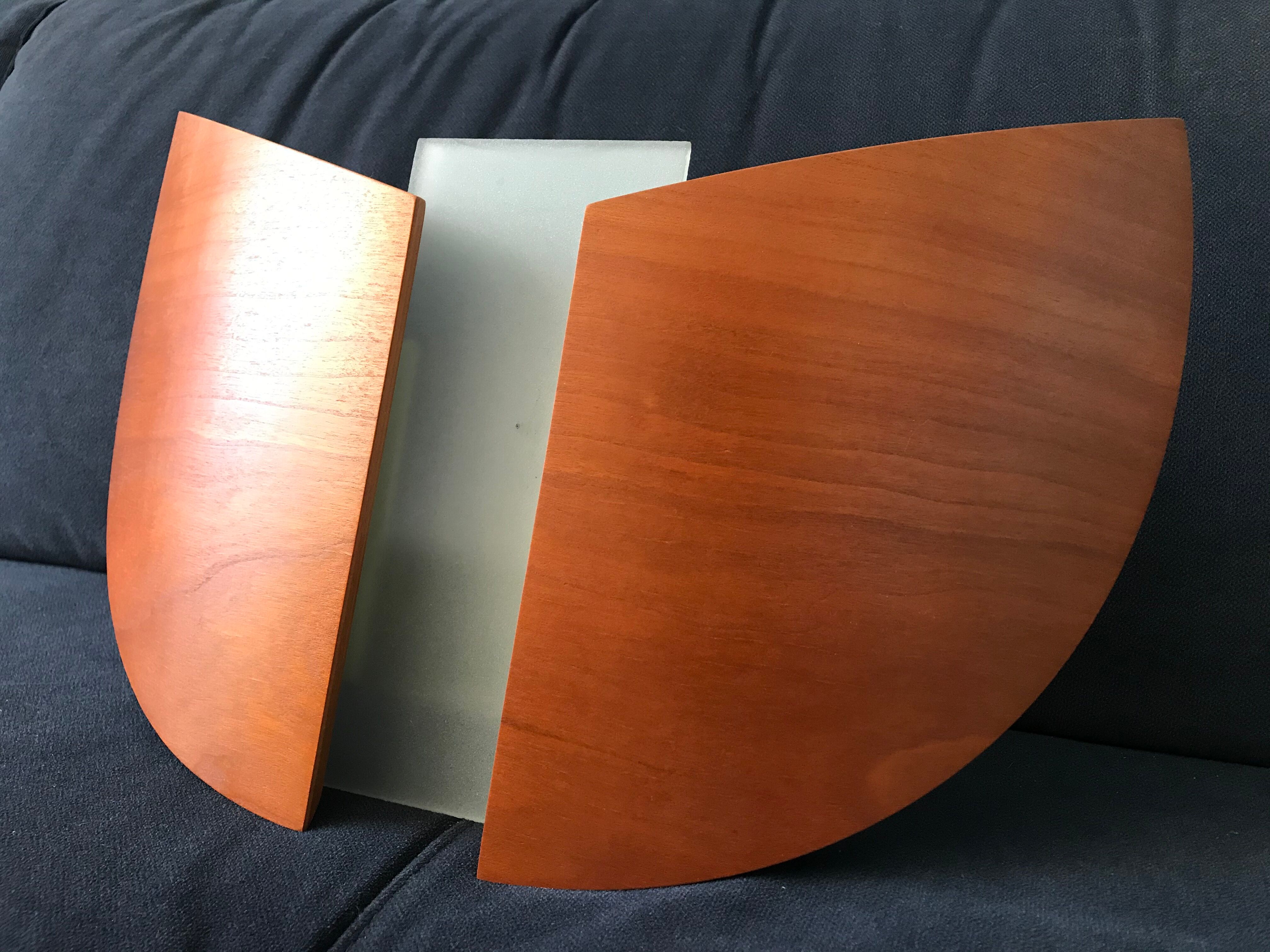 Lucid Scandinavian design wall light