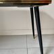 Table basse en Formica/Terrazzo avec pieds compas laiton