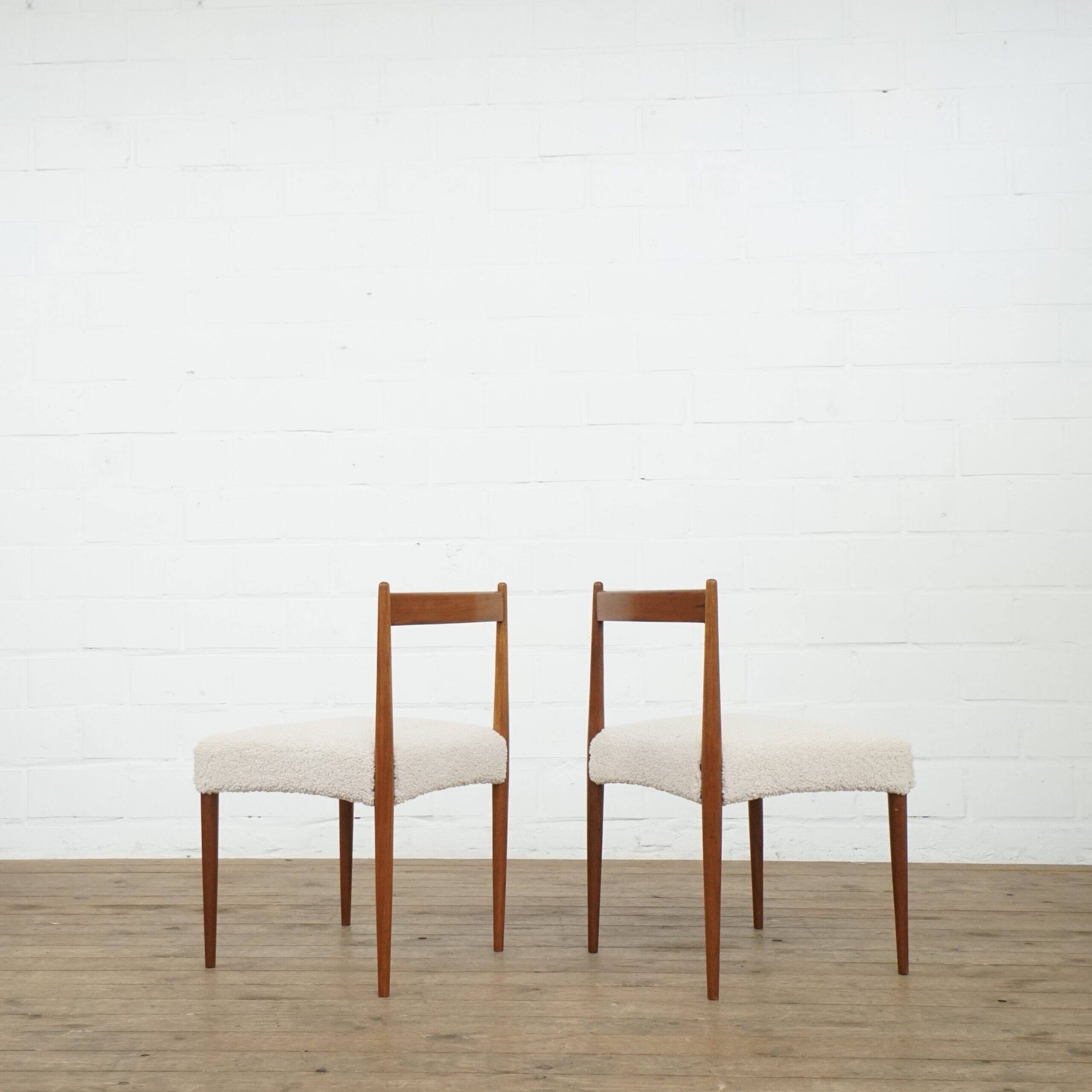 Ensemble de 6 chaises en teck avec nouveau tissu bouclé