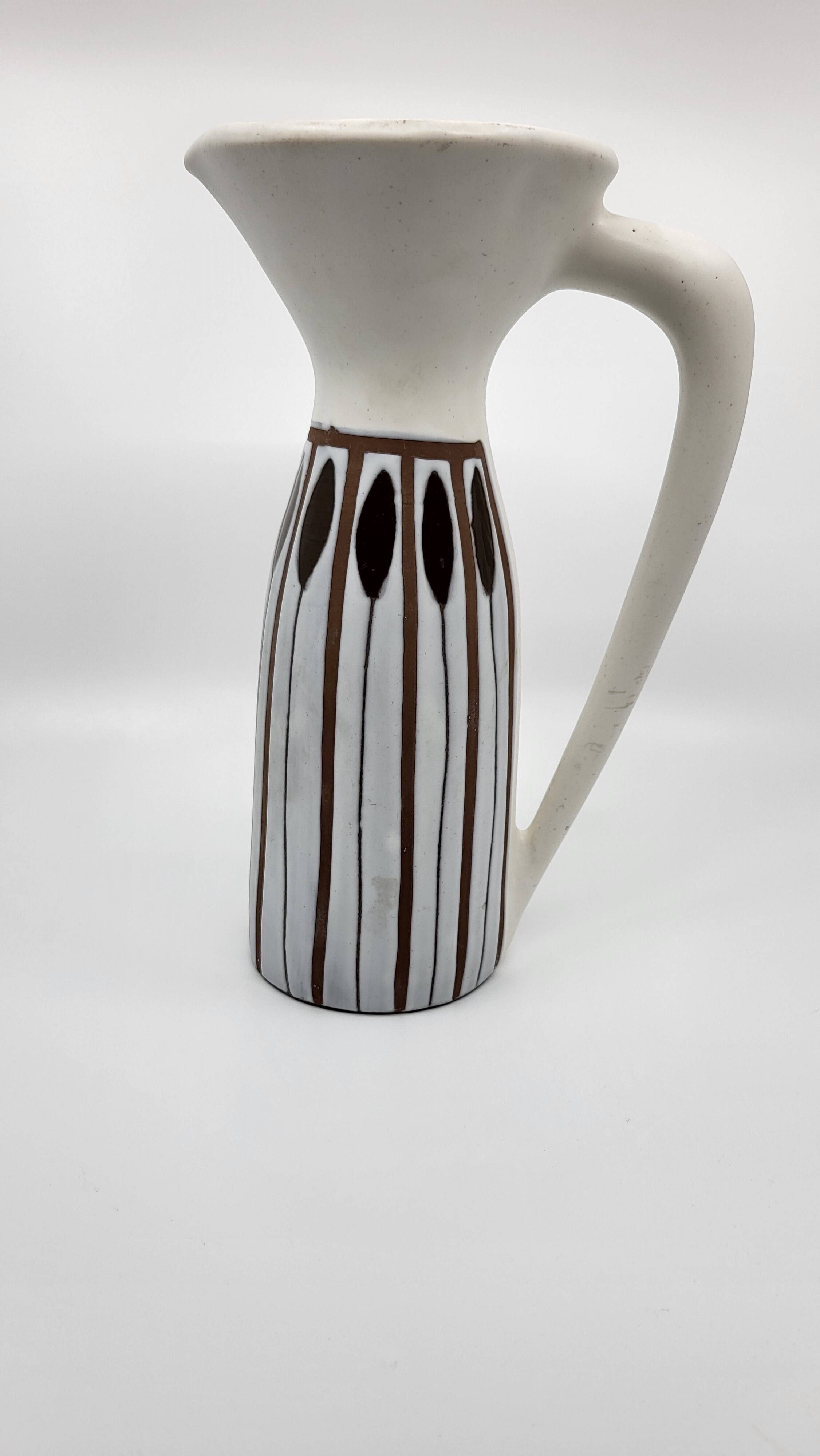 Italian Pitcher, Roger Capron