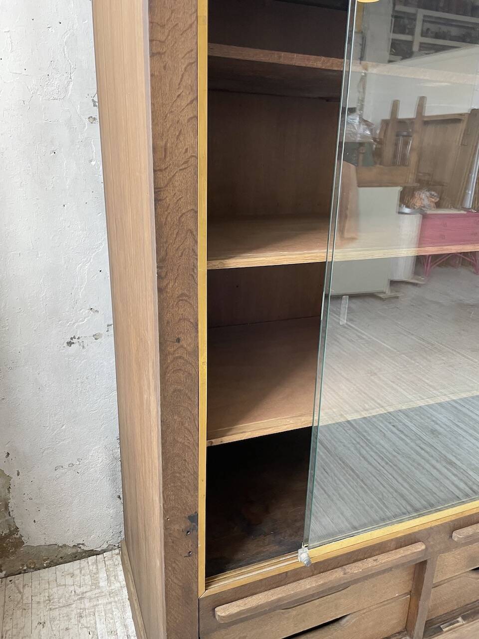 XXL oak display cabinet furniture
