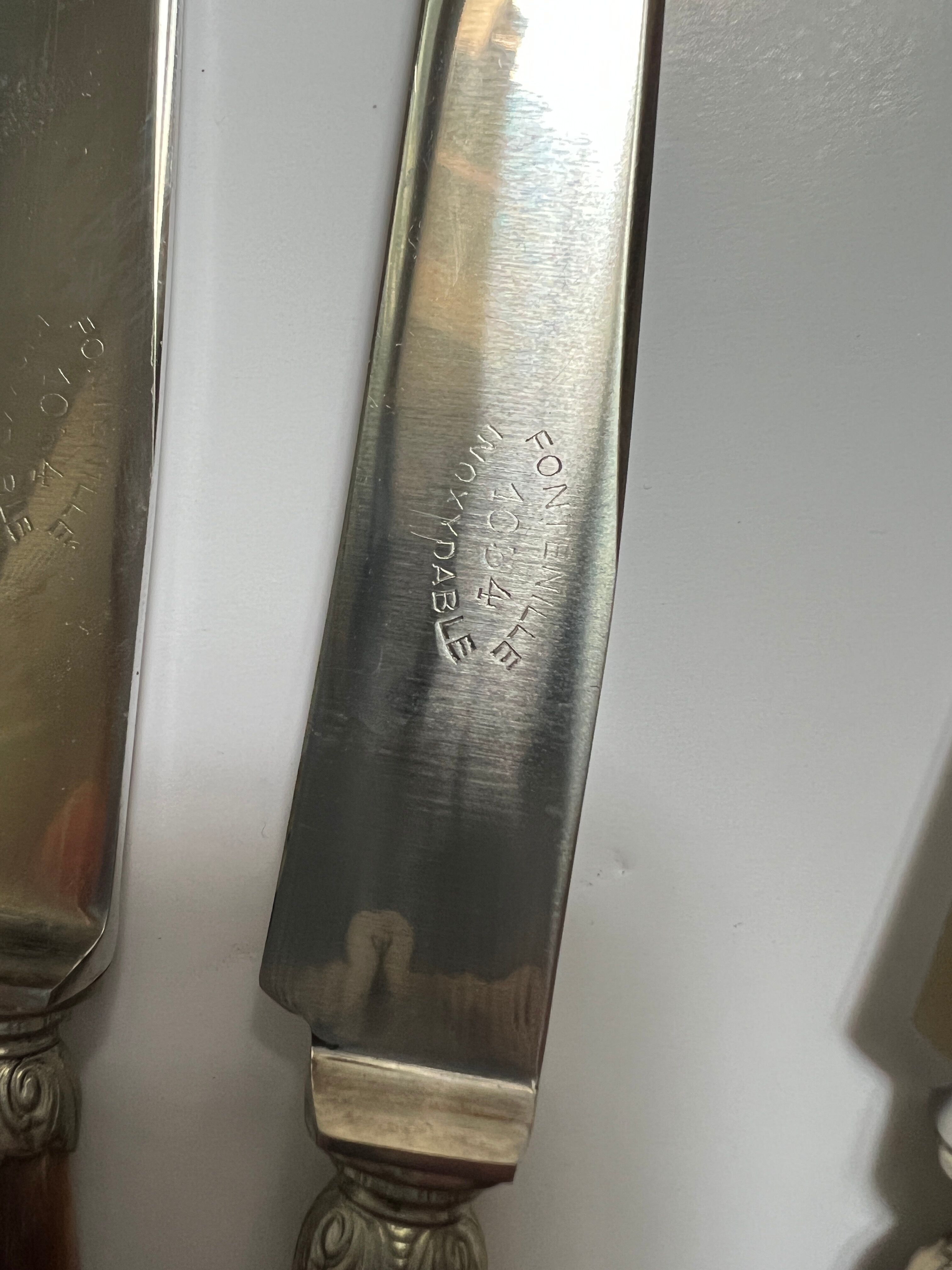 Set of 12 old Fontenille Pataud knives